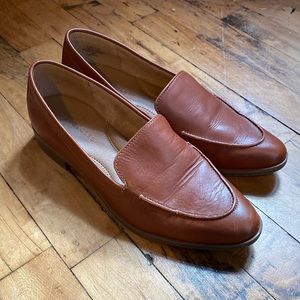 Aerosols East side loafers size 8 dark tan leather